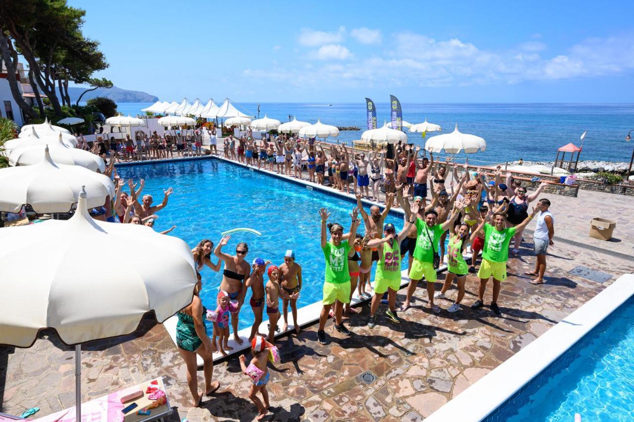 פישוטה Villaggio Stella Del Sud & Resort מראה חיצוני תמונה