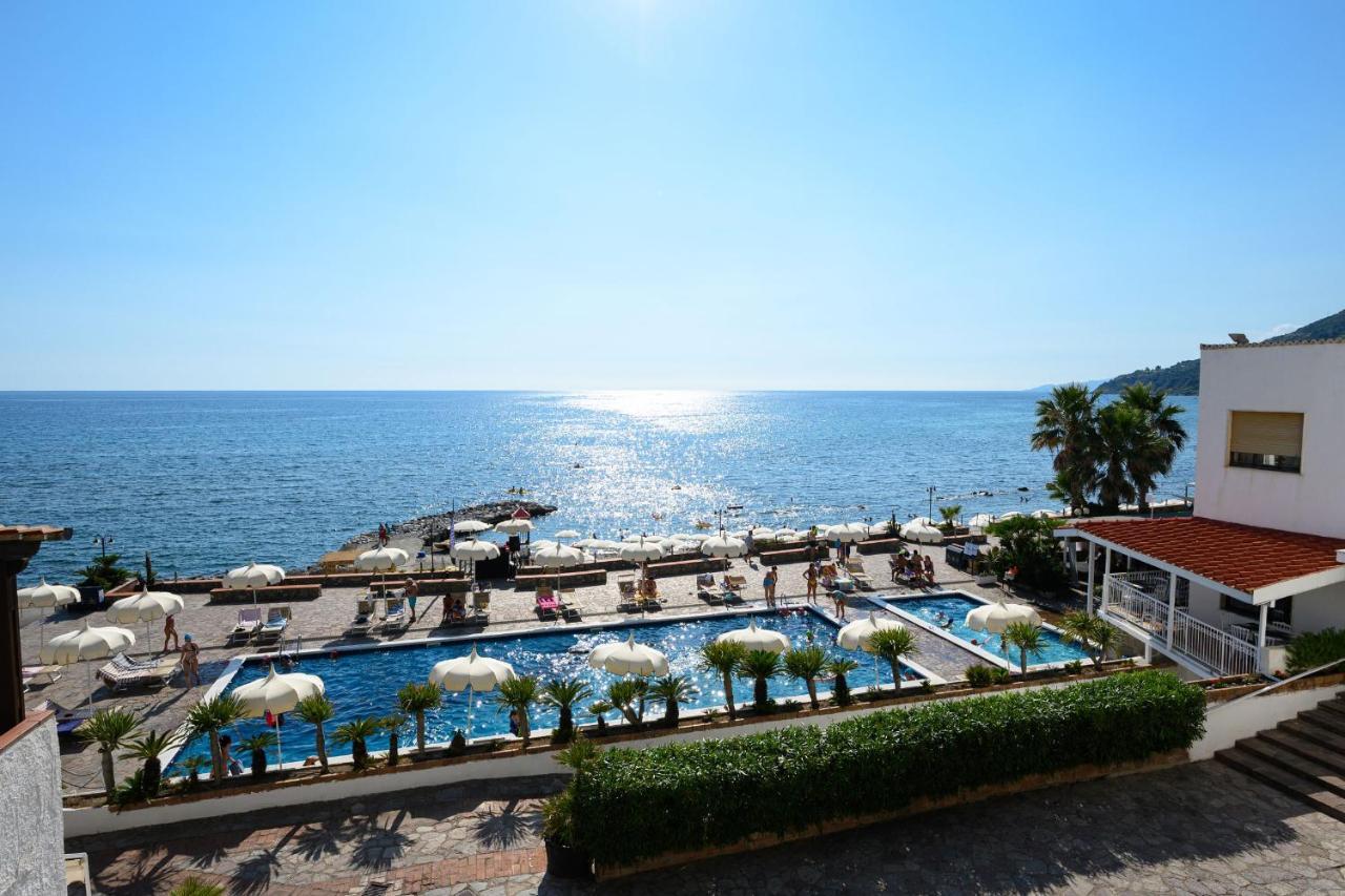 פישוטה Villaggio Stella Del Sud & Resort מראה חיצוני תמונה
