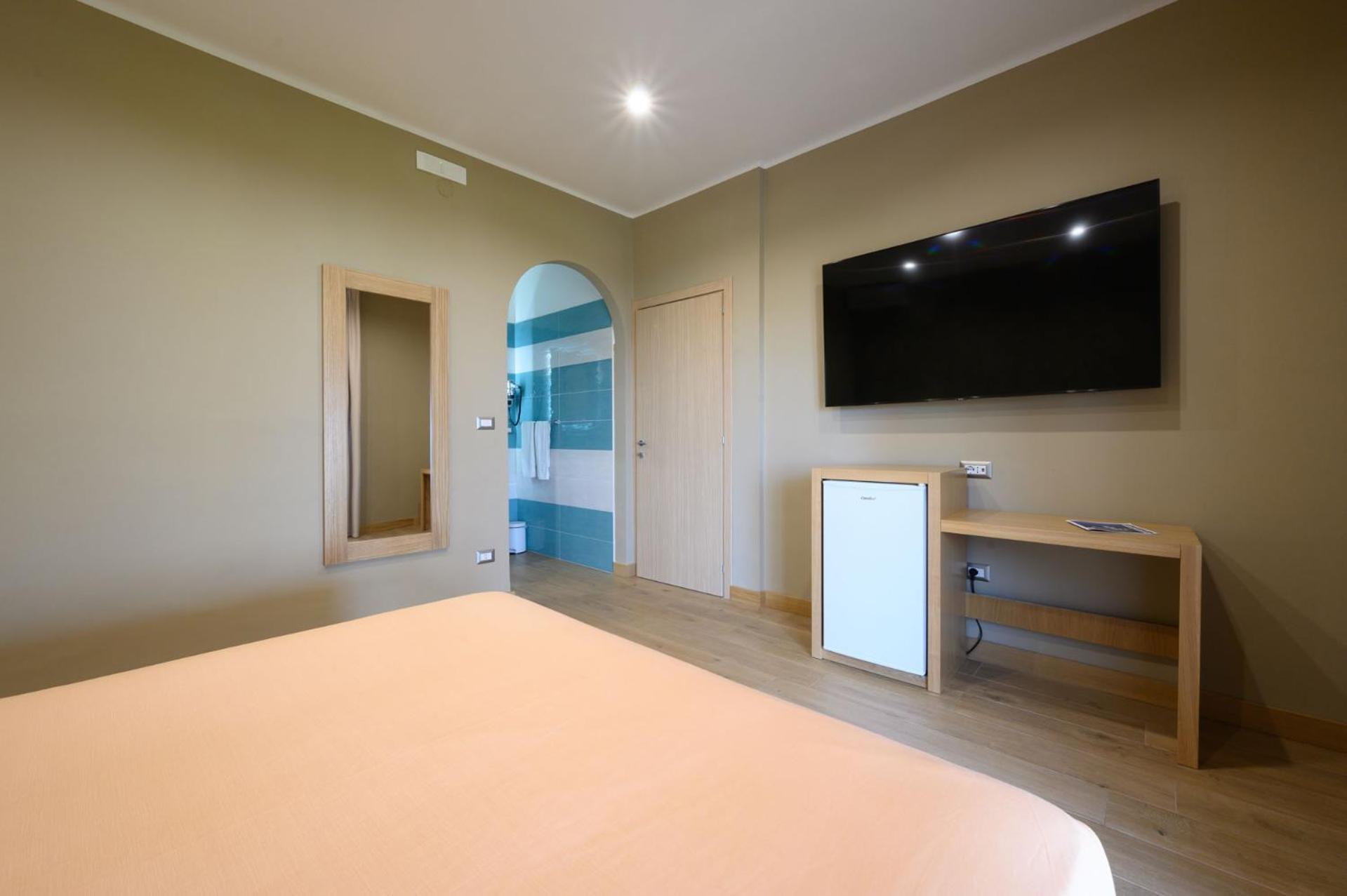 פישוטה Villaggio Stella Del Sud & Resort מראה חיצוני תמונה