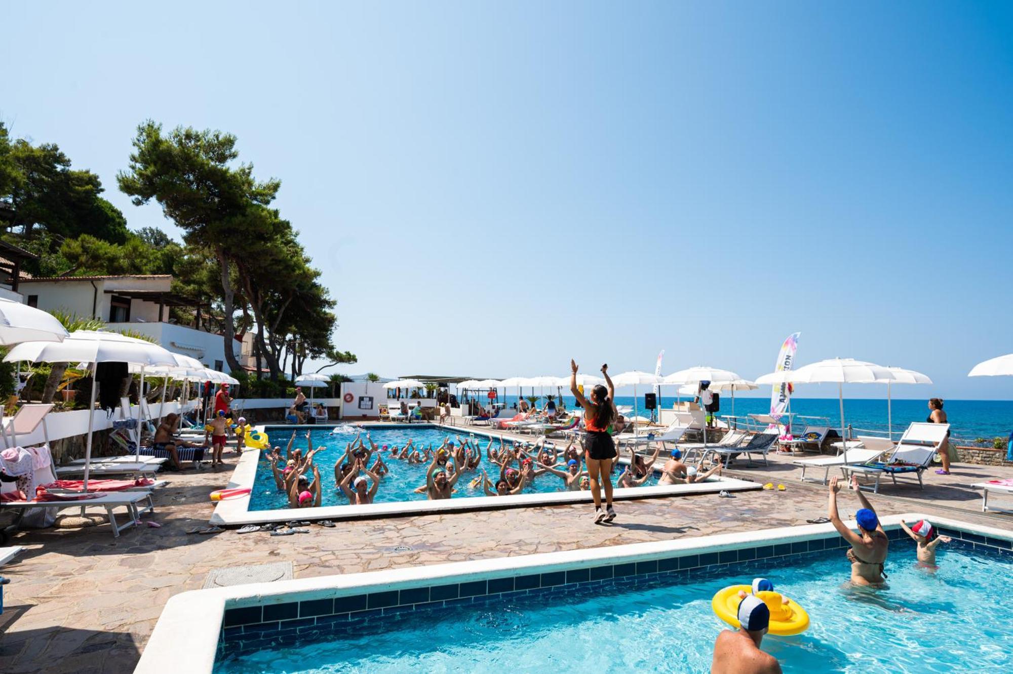פישוטה Villaggio Stella Del Sud & Resort מראה חיצוני תמונה